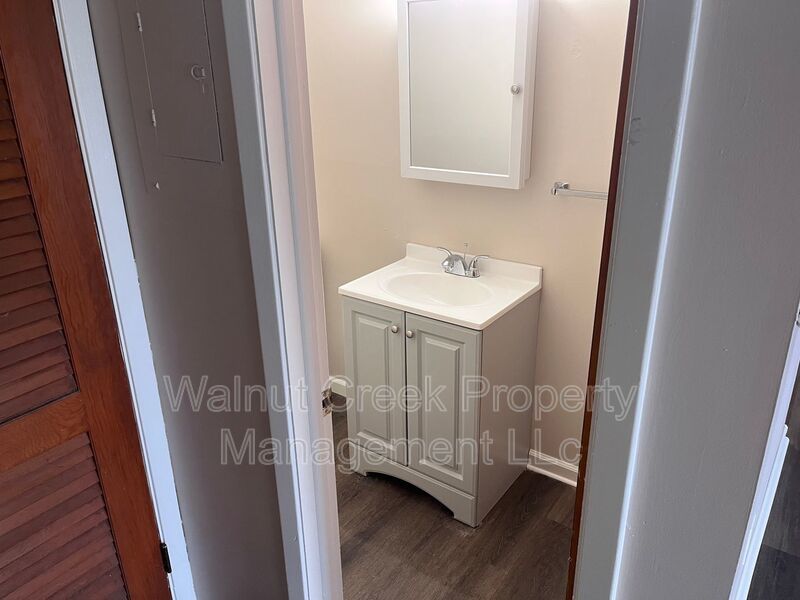 2 Bed - 1.5 Bath Town Home In Lorain property image