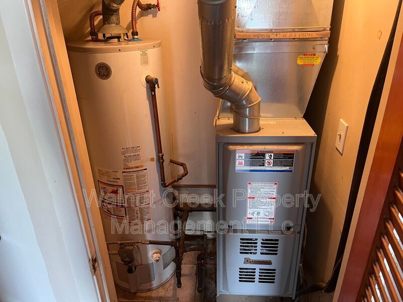 2 Bed - 1.5 Bath Town Home In Lorain property image