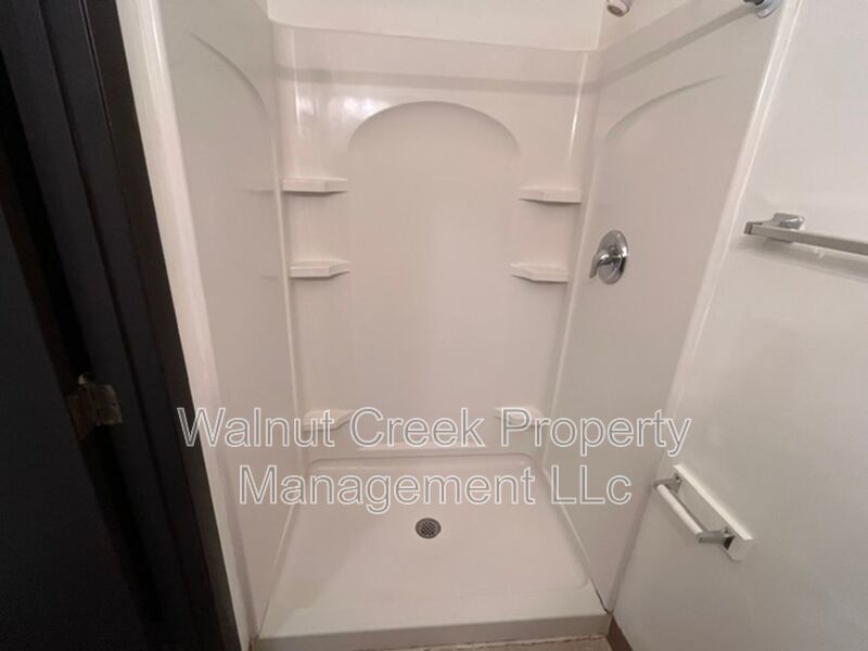 1 BR Efficiency, Only Pay Electric! property image