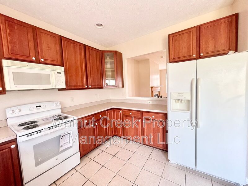 Beautiful Condo on the Water - 3 Bed - 3.5 Bath property image
