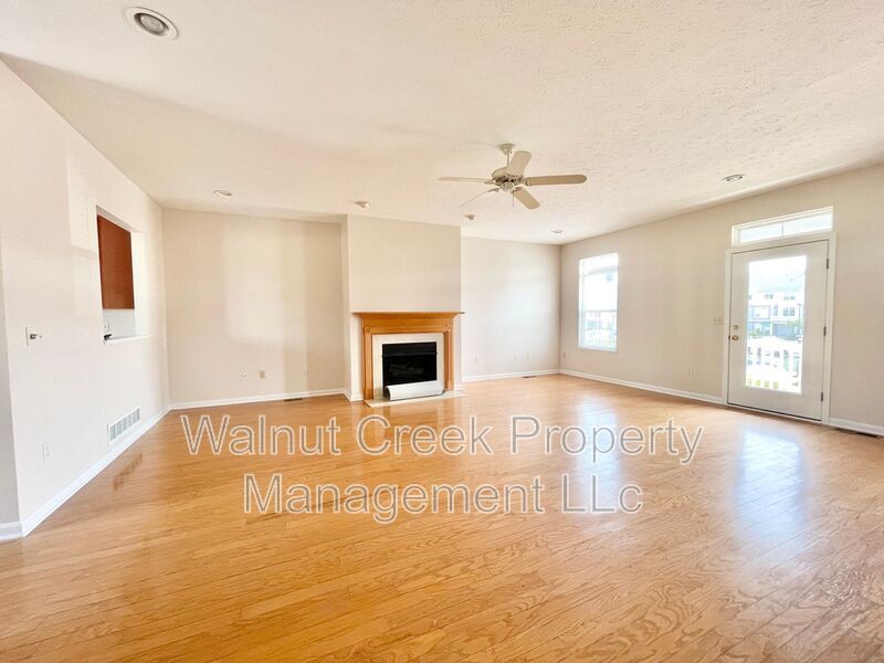 Beautiful Condo on the Water - 3 Bed - 3.5 Bath property image