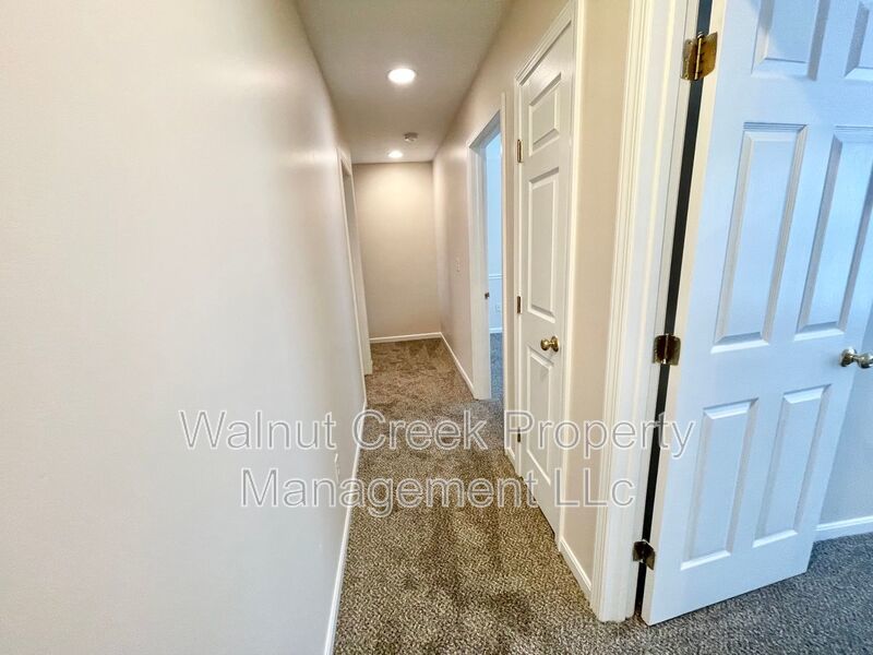 Beautiful Condo on the Water - 3 Bed - 3.5 Bath property image