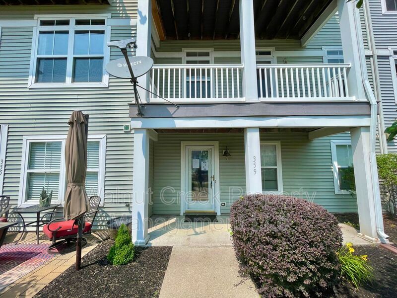 Beautiful Condo on the Water - 3 Bed - 3.5 Bath property image