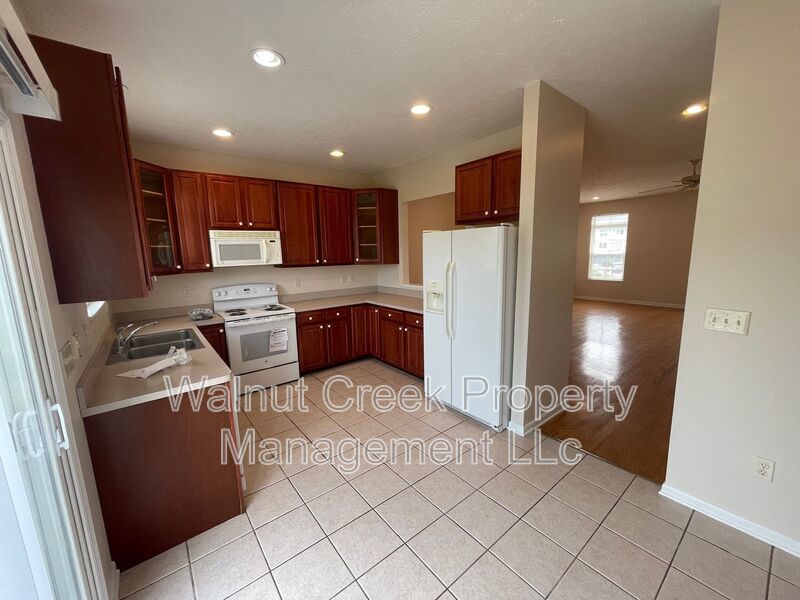 Beautiful Condo on the Water - 3 Bed - 3.5 Bath property image