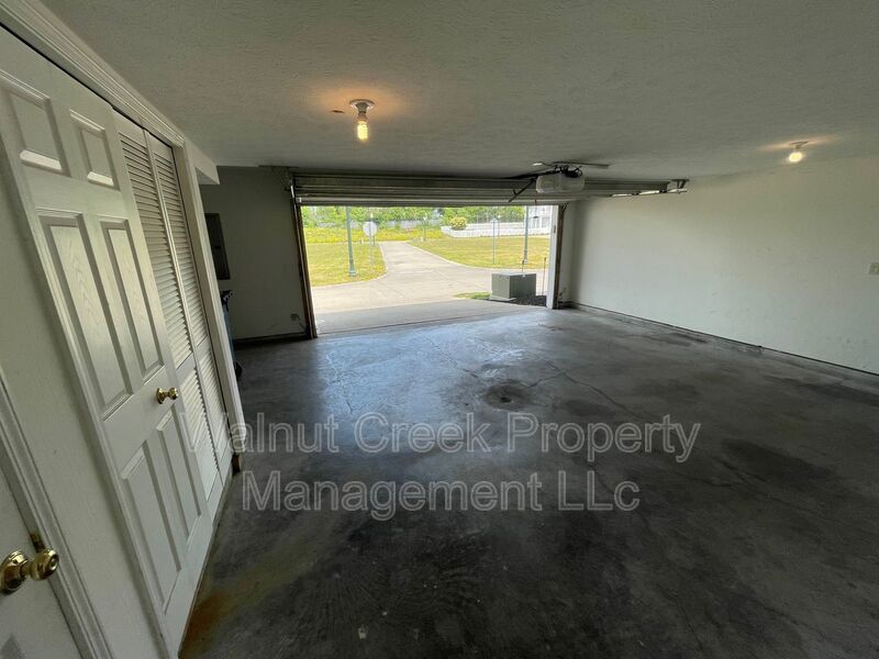 Beautiful Condo on the Water - 3 Bed - 3.5 Bath property image