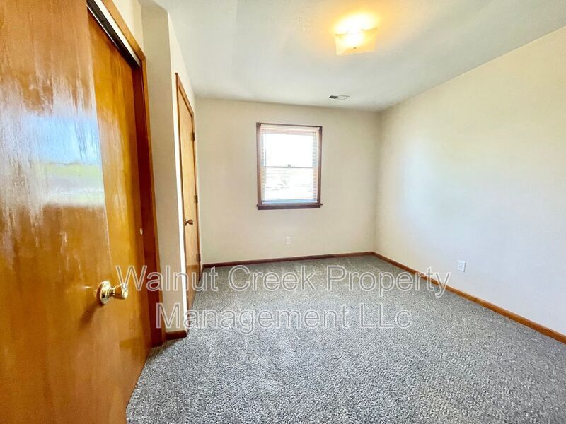 2 BR - Midview schools! property image