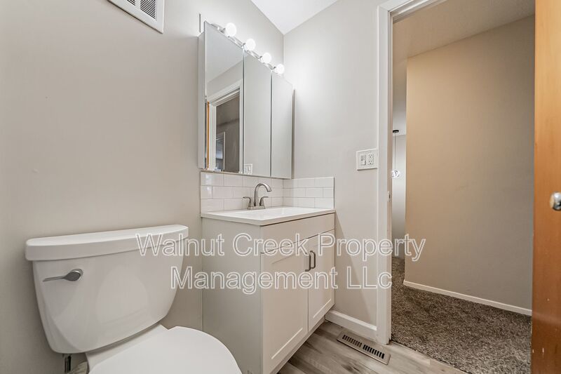 2 Bed - 1.5 Bath - Townhome in Lorain property image