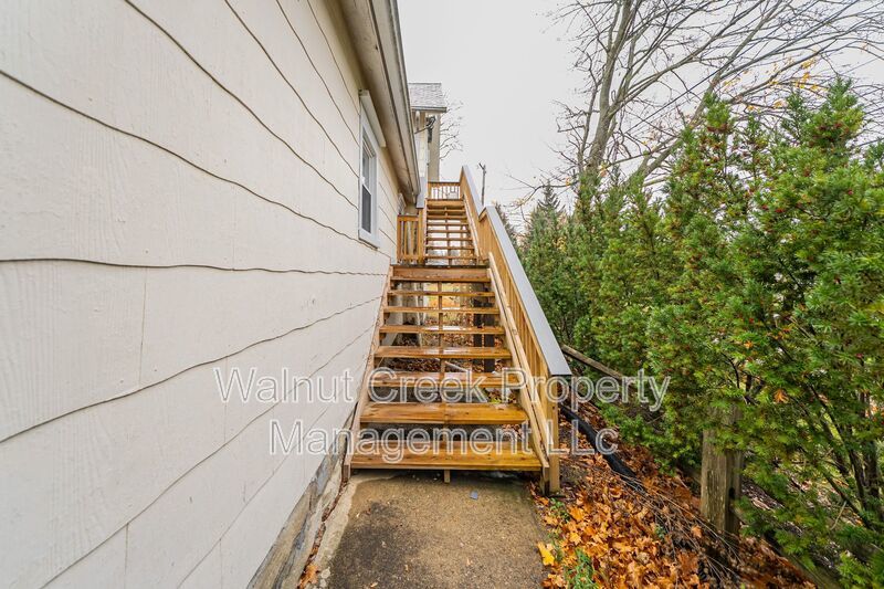 ALL UTILITIES ARE INCLUDED WASHER & DRYER IN UNIT!!! property image