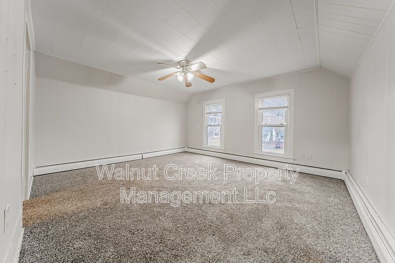 ALL UTILITIES ARE INCLUDED WASHER & DRYER IN UNIT!!! property image