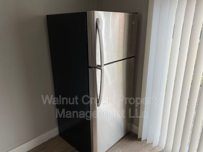 2 Bedroom Town house FREE HEAT! property image