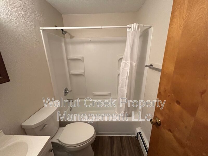 2 Bedroom Apartment--Free Heat property image