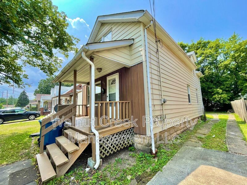 3074 Toledo Avenue property image