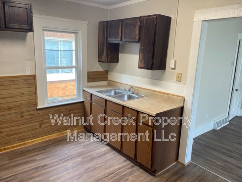 3074 Toledo Avenue property image