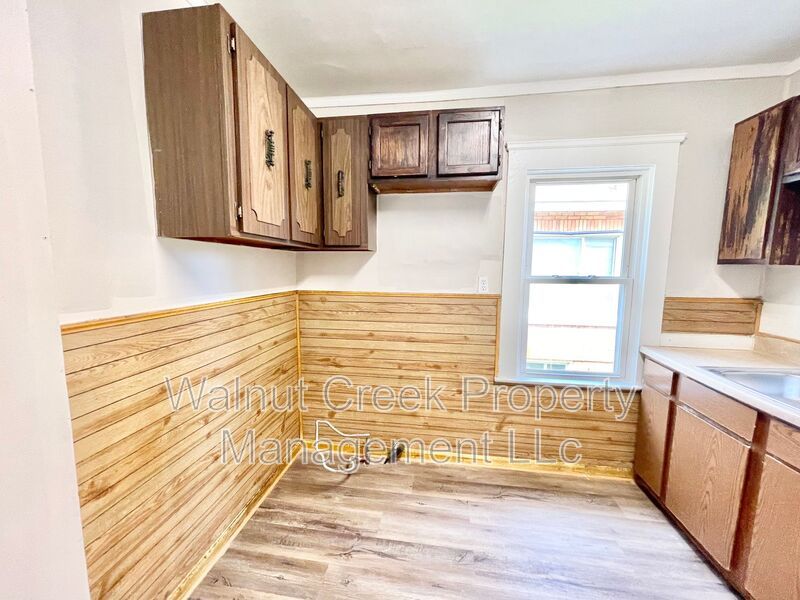 3074 Toledo Avenue property image