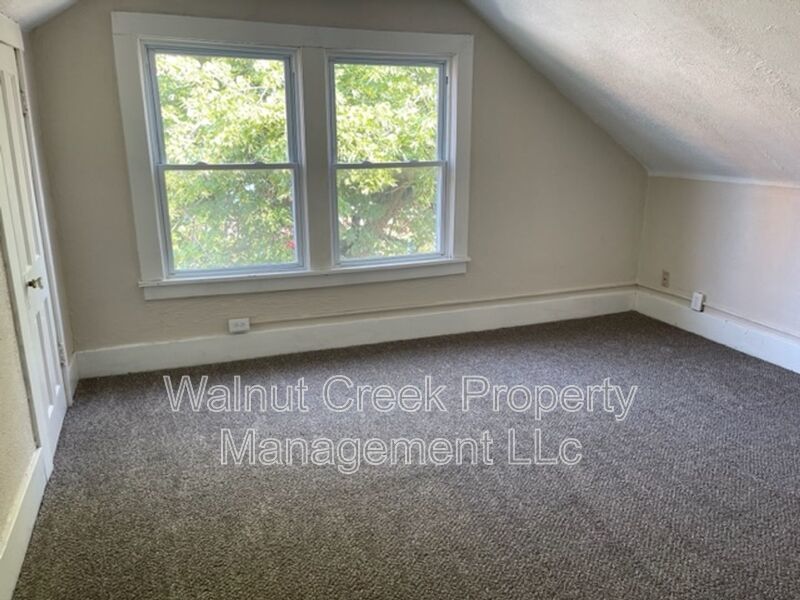 3074 Toledo Avenue property image