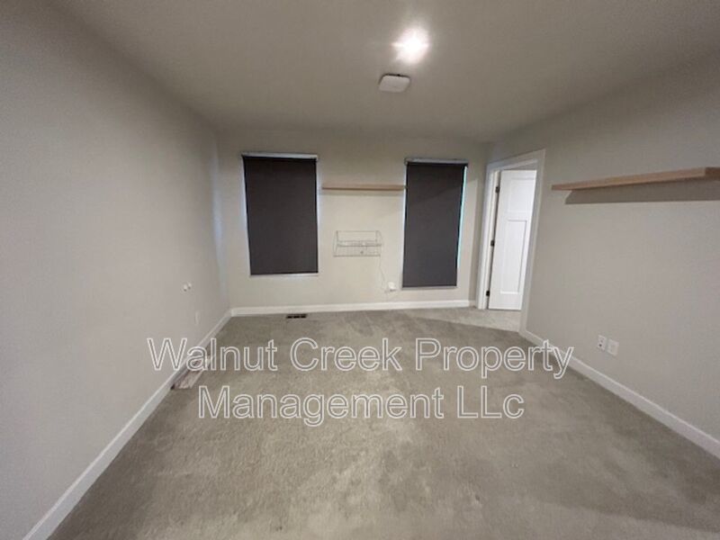 2 Bed- 2 Bath + Dedicated Home Office - Single Family Home in Amherst property image