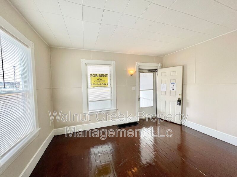 3 Bed- 1 Bath Duplex in Lorain property image