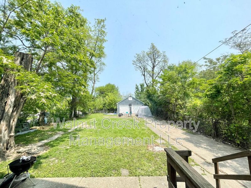 3 Bed- 1 Bath Duplex in Lorain property image