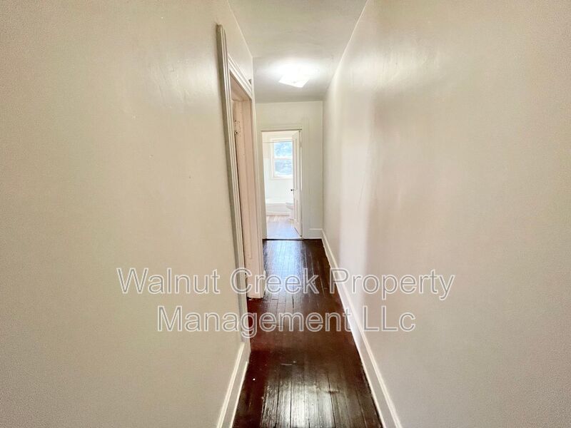3 Bed - 1 Bath Duplex in Lorain property image
