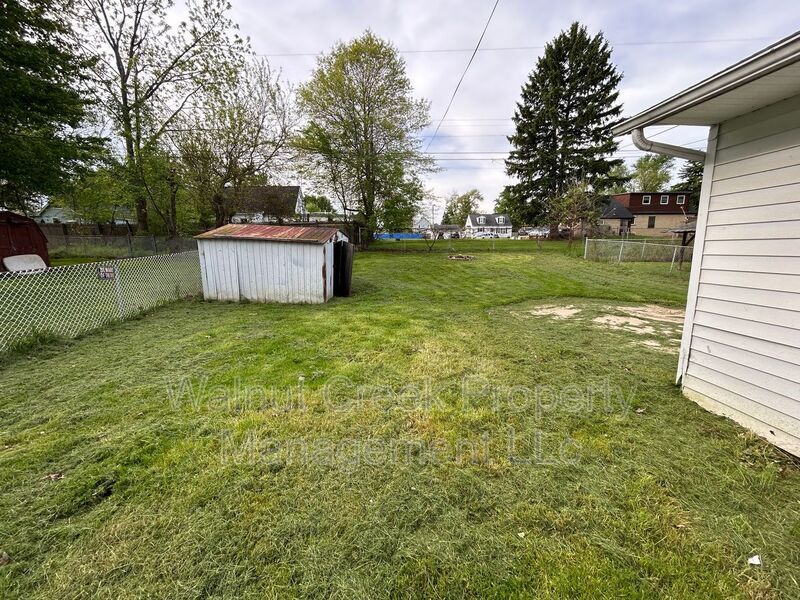 2 Bed- 1 Bath - Single Family Home property image