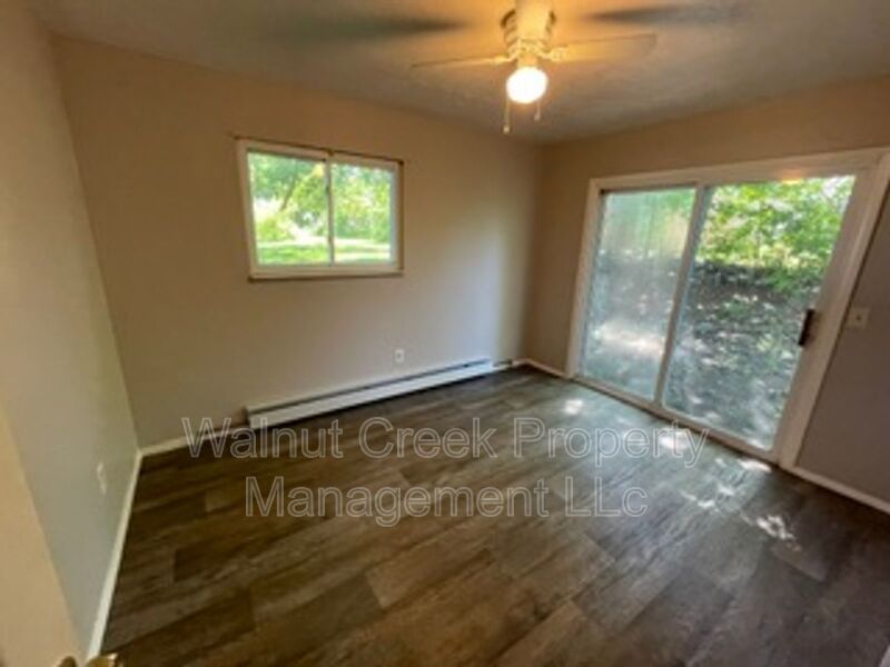 2 Bed 1 Bath - Triplex in Elyria property image