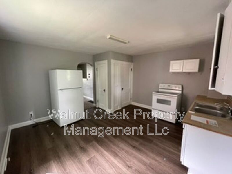 2 BEDROOM Duplex property image