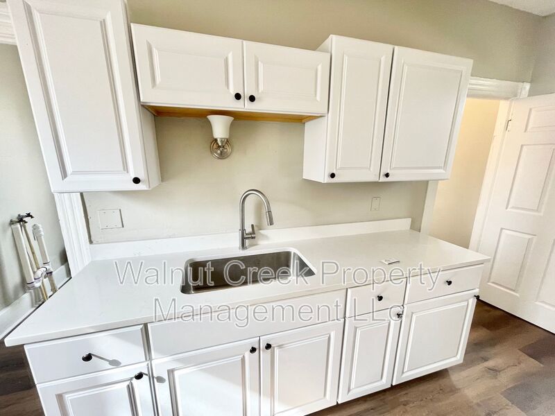 2 Bed- 1 Bath - Duplex - Lorain property image
