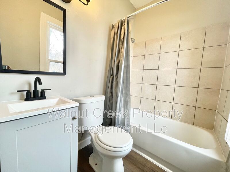 2 Bed- 1 Bath - Duplex - Lorain property image
