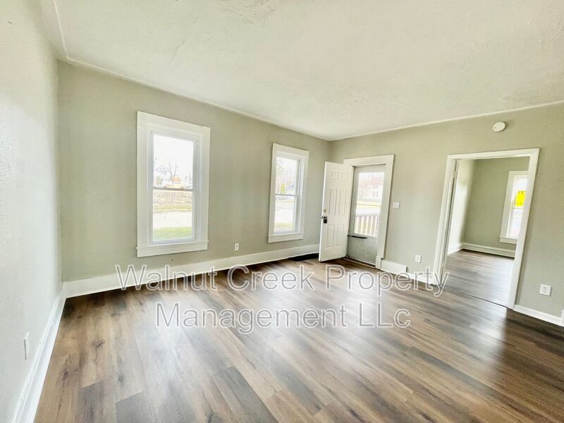 2 Bed- 1 Bath - Duplex - Lorain property image