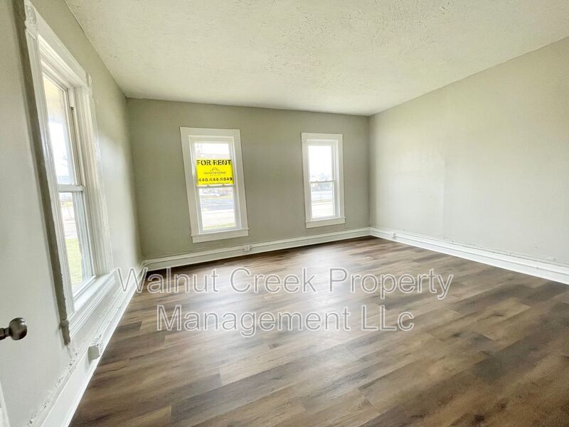 2 Bed- 1 Bath - Duplex - Lorain property image