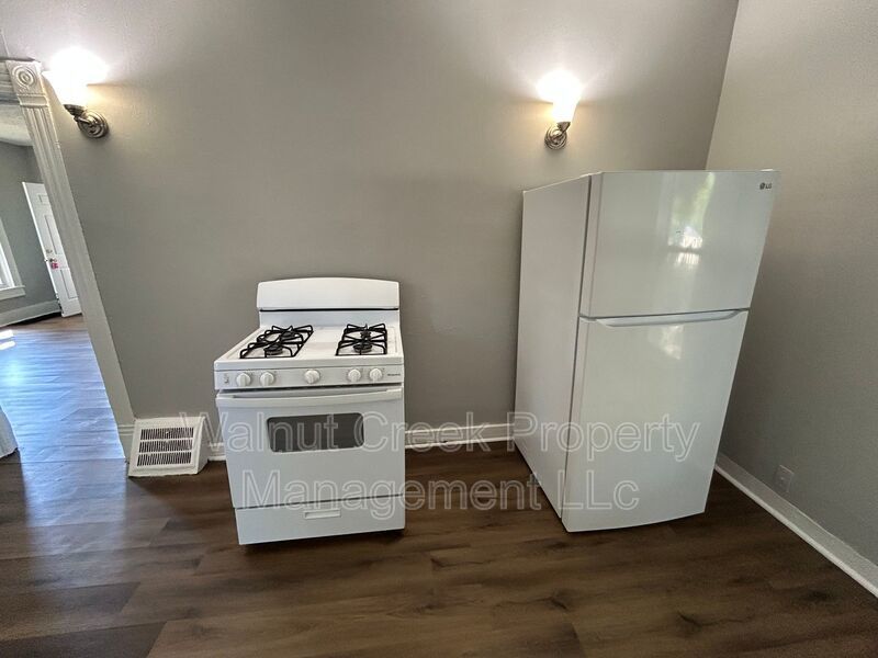 2 Bed- 1 Bath - Duplex - Lorain property image