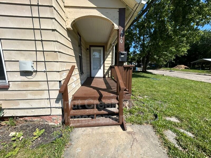 2 Bed- 1 Bath - Duplex - Lorain property image