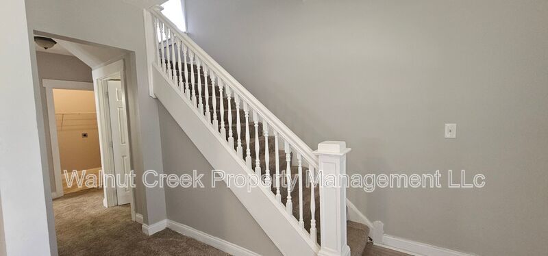4 Bed - 2 Bath - Single Family Home in Cleveland property image