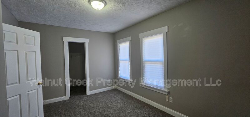 4 Bed - 2 Bath - Single Family Home in Cleveland property image