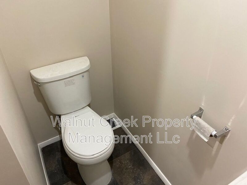 Amazing 1 bedroom APT property image