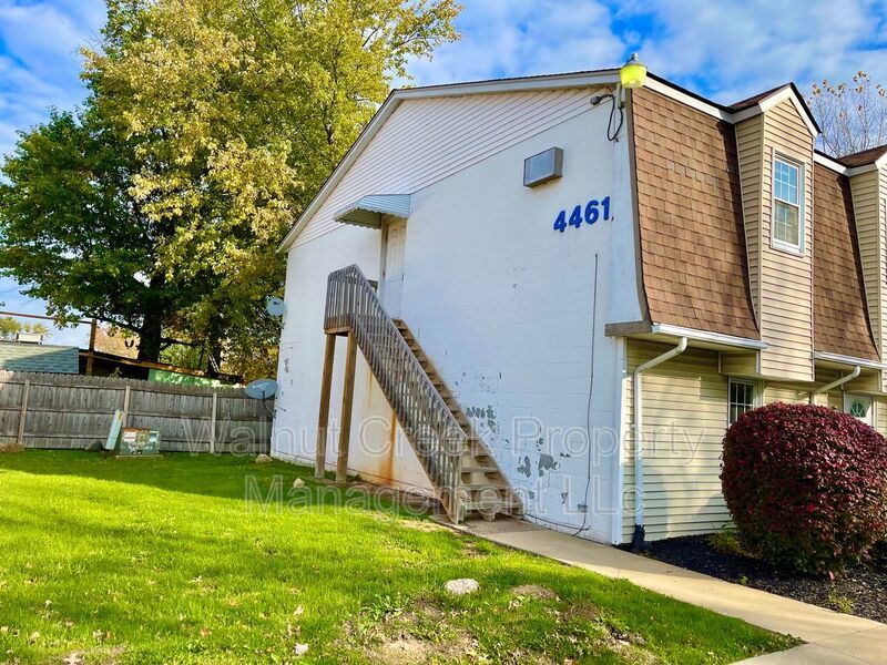 Quiet Complex, 1 BR Efficiency! Only Pay Electric! property image