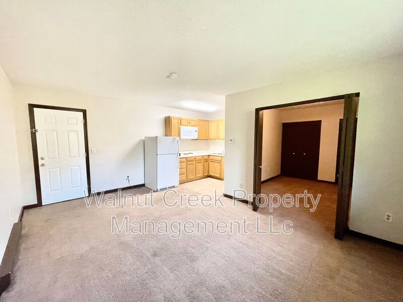 Quiet Complex, 1 BR Efficiency! Only Pay Electric! property image