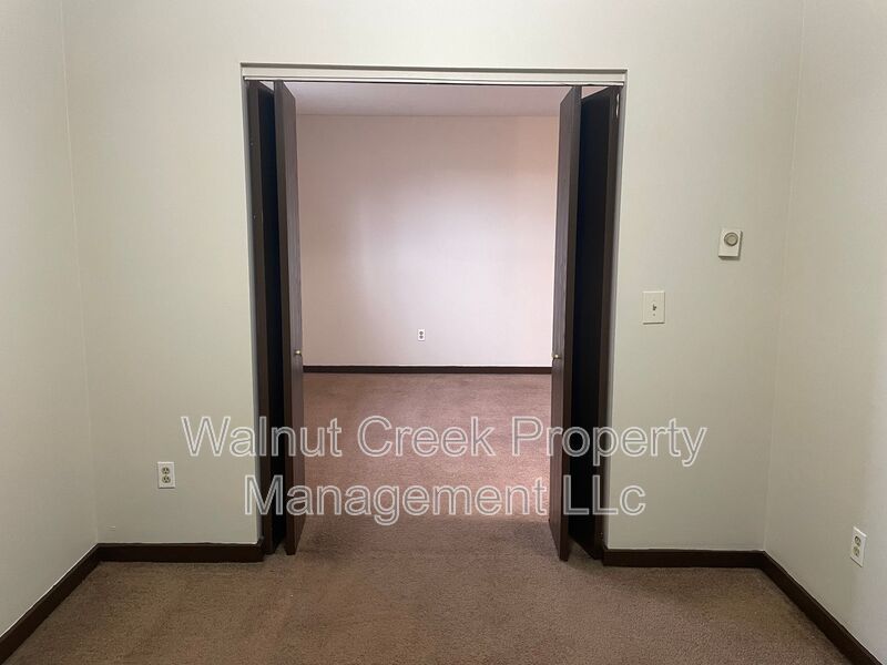 Quiet Complex, 1 BR Efficiency! Only Pay Electric! property image
