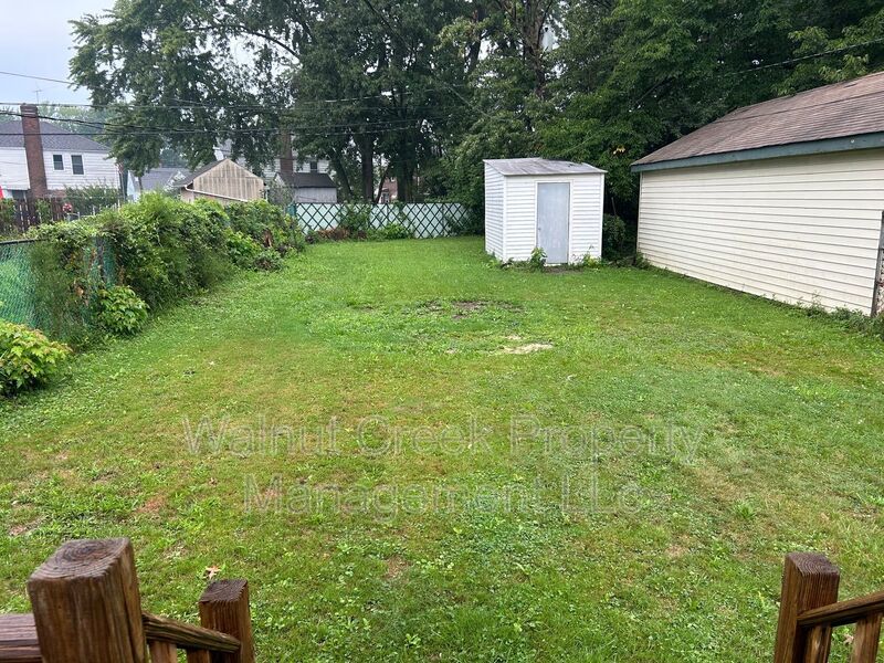 2 Bed - 1 Bath Unit property image