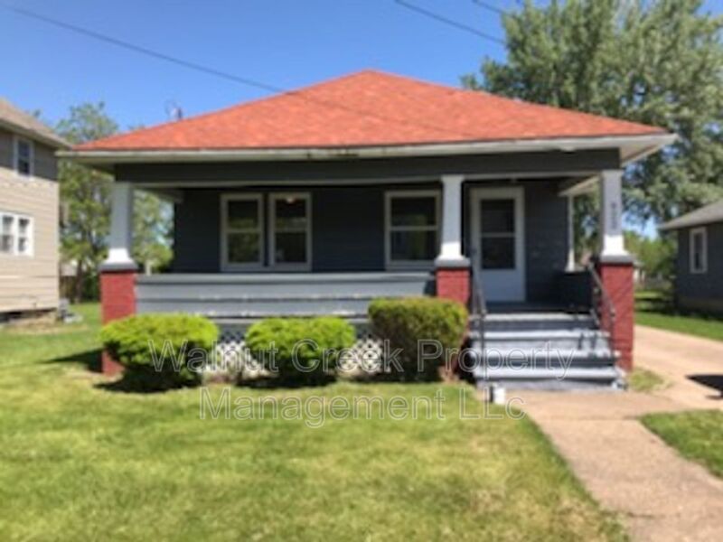 3 Bed - 1 Bath - Single Family Home in Lorain property image