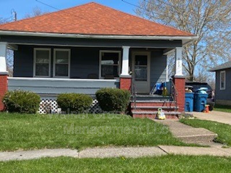 3 Bed - 1 Bath - Single Family Home in Lorain property image