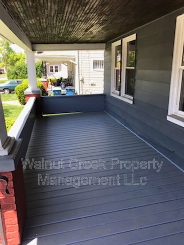 3 Bed - 1 Bath - Single Family Home in Lorain property image