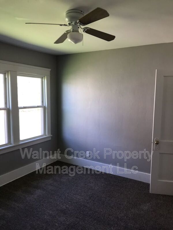 3 Bed - 1 Bath - Single Family Home in Lorain property image