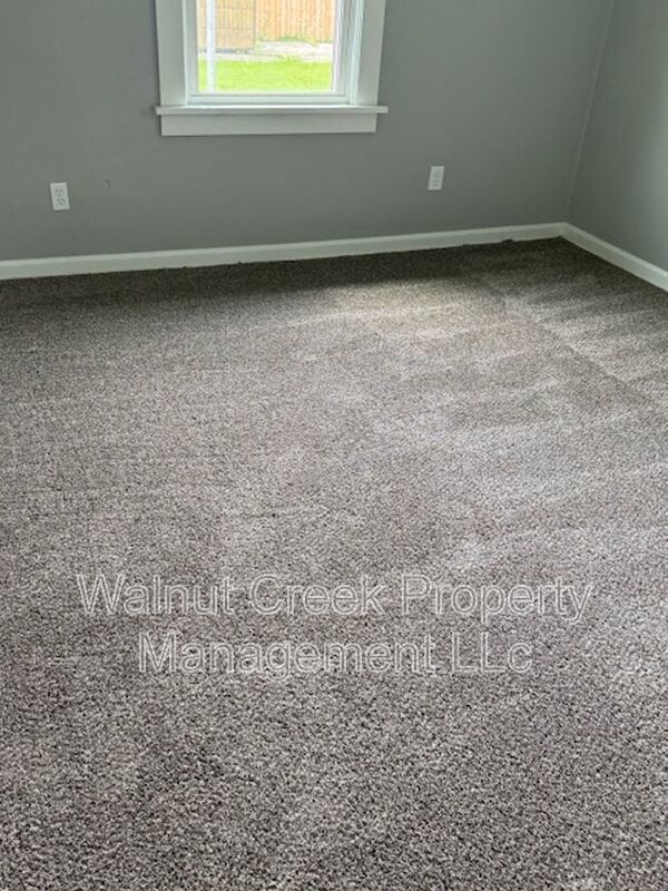 3 Bed - 1 Bath - Single Family Home in Lorain property image