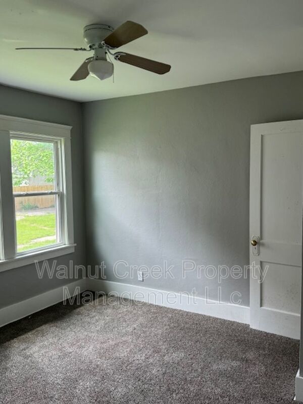 3 Bed - 1 Bath - Single Family Home in Lorain property image