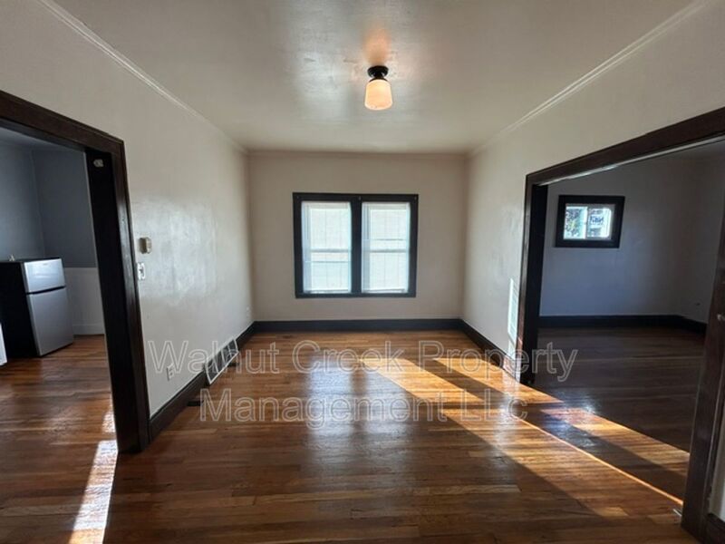 3 Bed- 1 Bath Apartment property image