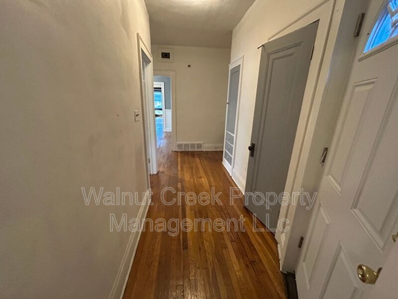 3 Bed- 1 Bath Apartment property image